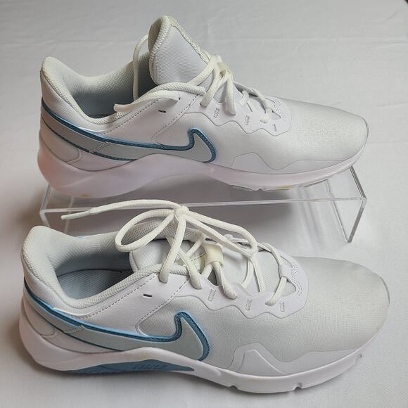 Nike Legend Essential 2 Sneakers Women's Size 11 White Worn Blue CQ9545-101 - Picture 1 of 9